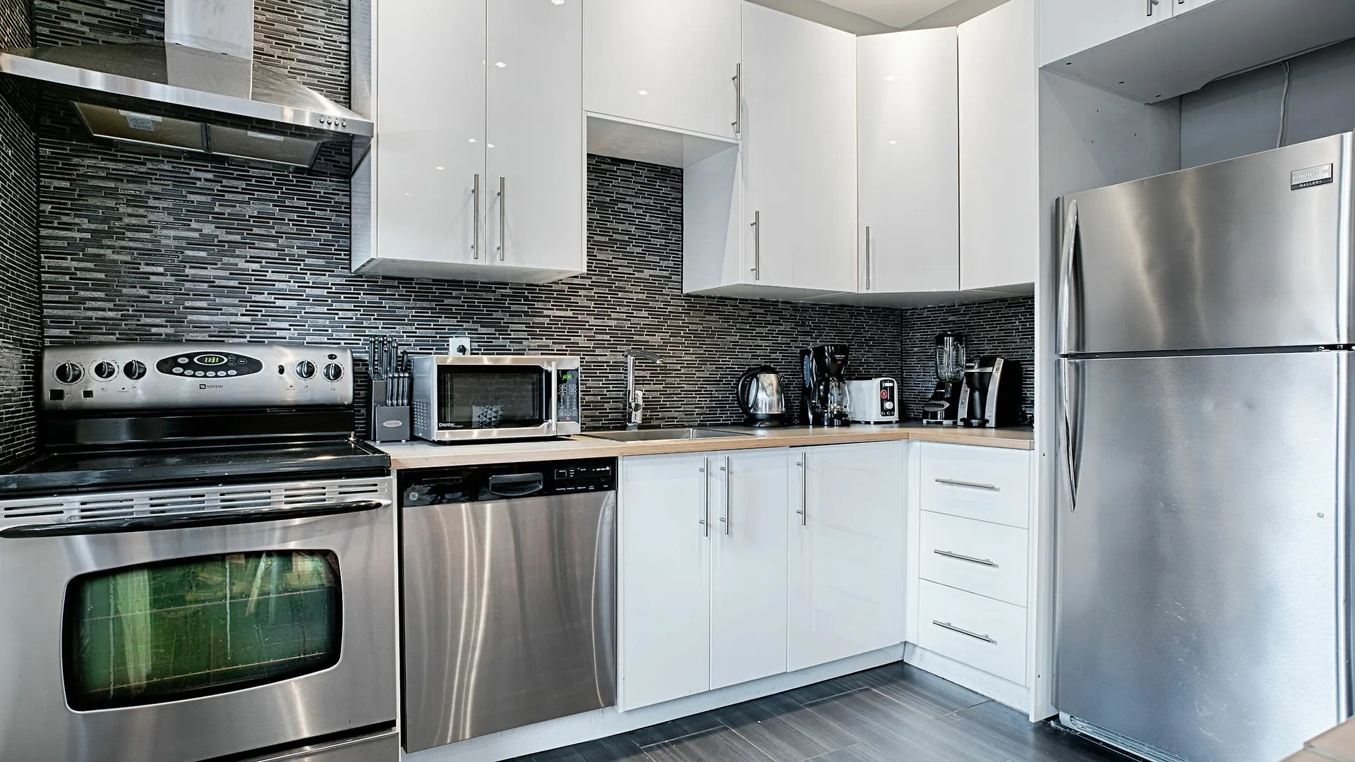 Chic 6Br In Plateau By Sonder location
